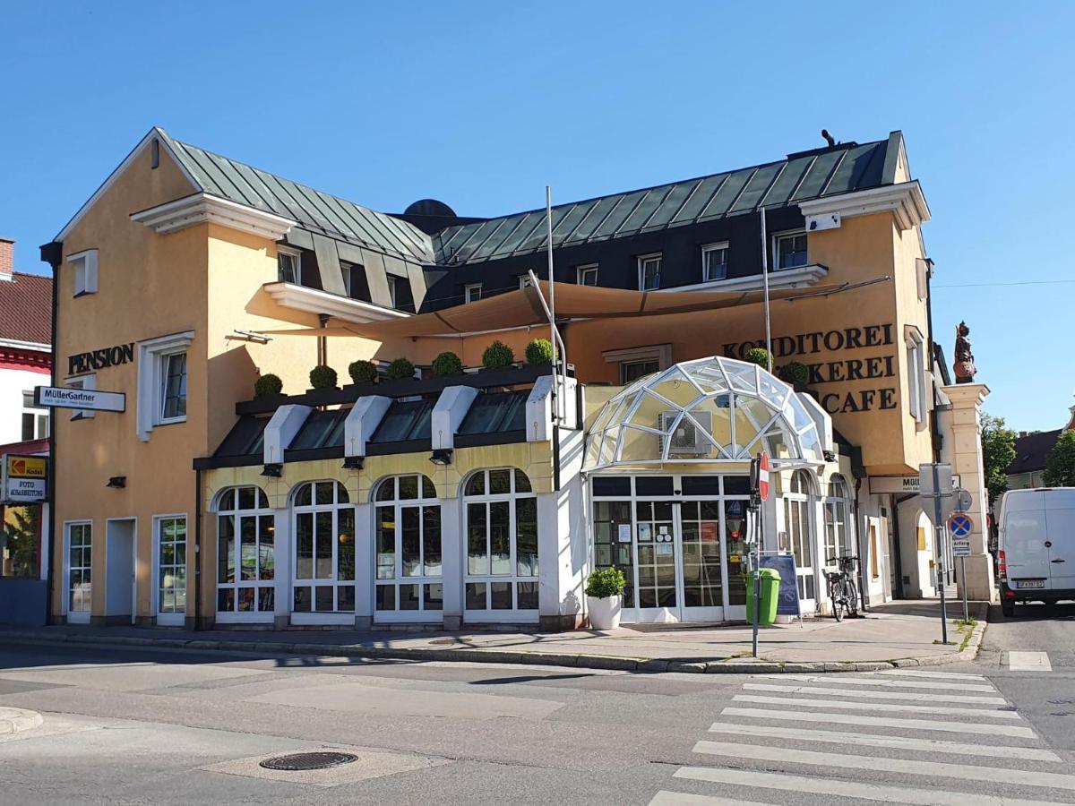 Pension Mueller Gartner Hotel Gross-Enzersdorf Exterior photo